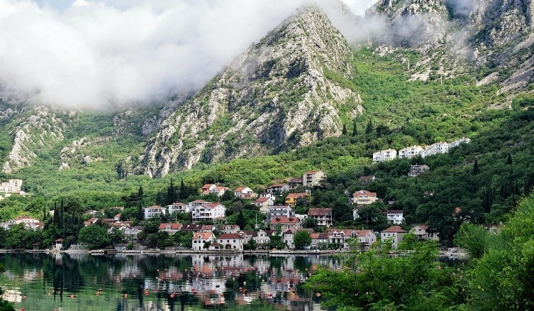 quốc tịch montenegro đất nước bên bờ biển