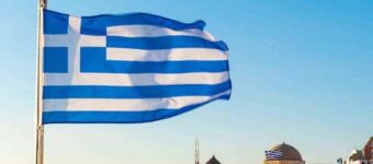 Hy Lạp xem xét tăng mức đầu tư Golden Visa lên 800.000 EUR