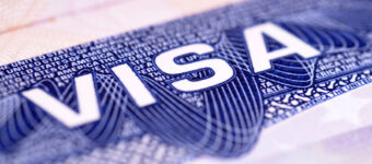 Thẻ xanh Mỹ là gì? Quyền lợi của người sở hữu Permanent Resident card