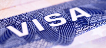 Thẻ xanh Mỹ là gì? Quyền lợi của người sở hữu Permanent Resident card
