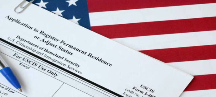 USCIS siết chặt xét duyệt chuyển diện Thẻ xanh tại Mỹ, hồ sơ I-485 có thể khó hơn